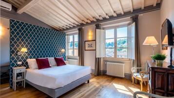 Apartment (4 Bedrooms)