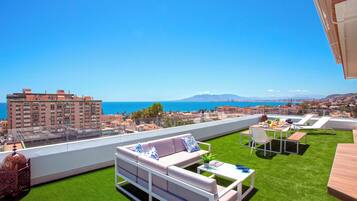 Apartment (3 Bedrooms) | Terrace/patio
