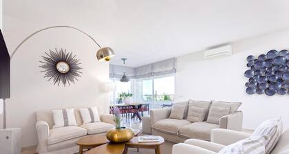 Genteel Home Los Flamencos Terrace