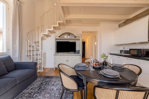 Apartamento (2 Bedrooms) | Sala de estar