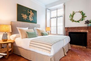 Apartment (3 Bedrooms) | 3 bedrooms, iron/ironing board, free WiFi, bed sheets - Genteel Home San Isidoro Terrace (Seville)
