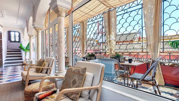 Apartment (3 Bedrooms) | In-room dining - Genteel Home San Isidoro Terrace (Seville)