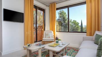 Apartment (3 Bedrooms) | Ruang tamu