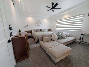 5 bedrooms, WiFi - Munguia Summit Camp Modern Home Unit A (Big Bear Lake)