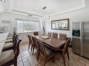 Dining - Munguia Summit Camp Modern Home Unit A (Big Bear Lake)