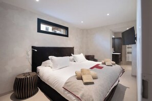 4 عدّة غرف نوم وواي فاي