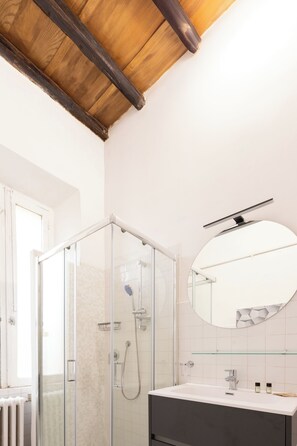 Bidet
