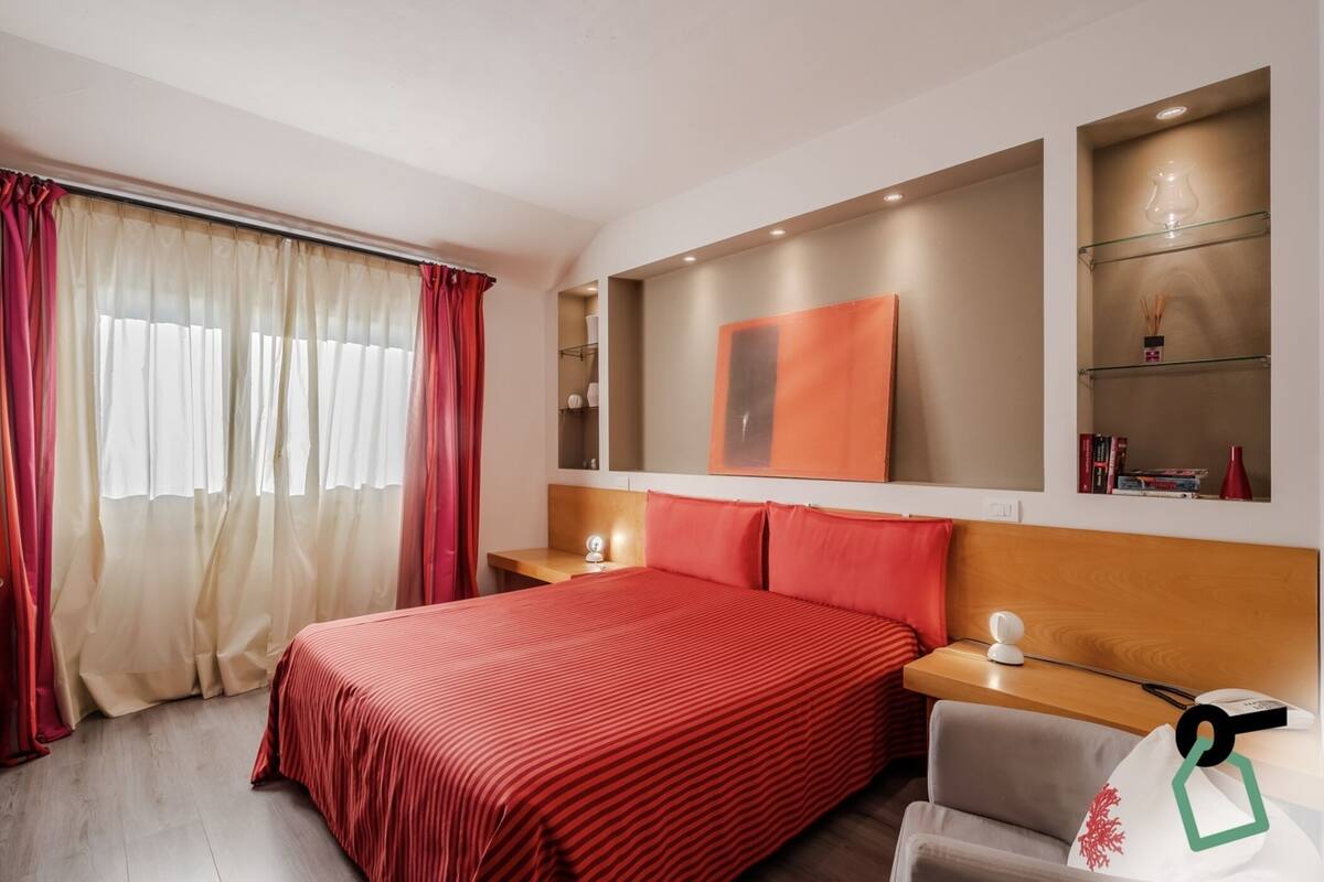 Minibar, in-room safe, desk, cots/infant beds