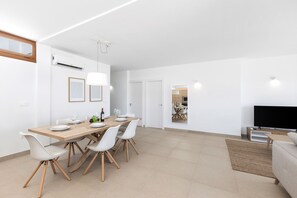 Dining - Villa Alene - Altos de Lanzarote (Playa Blanca)