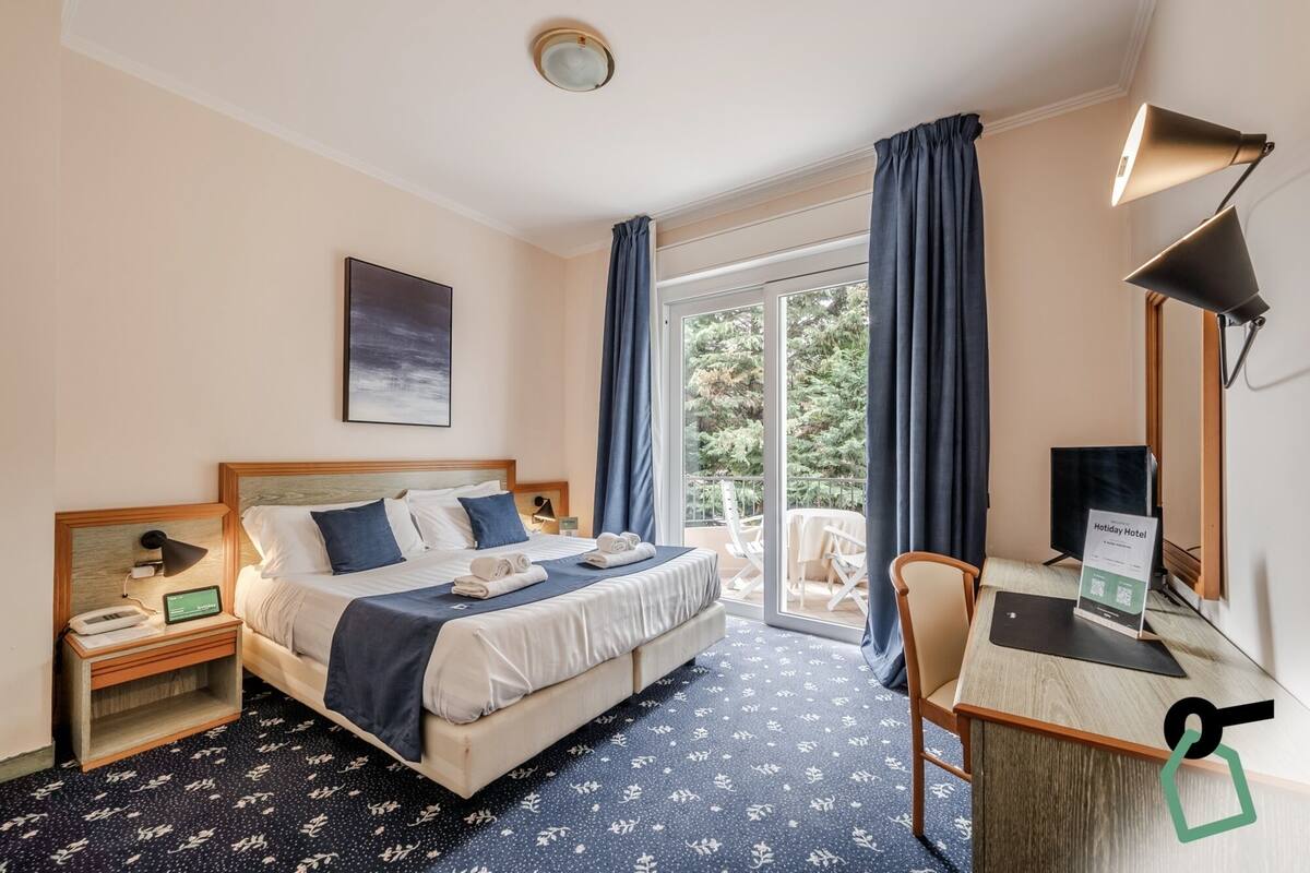Classic Double Room, Balcony