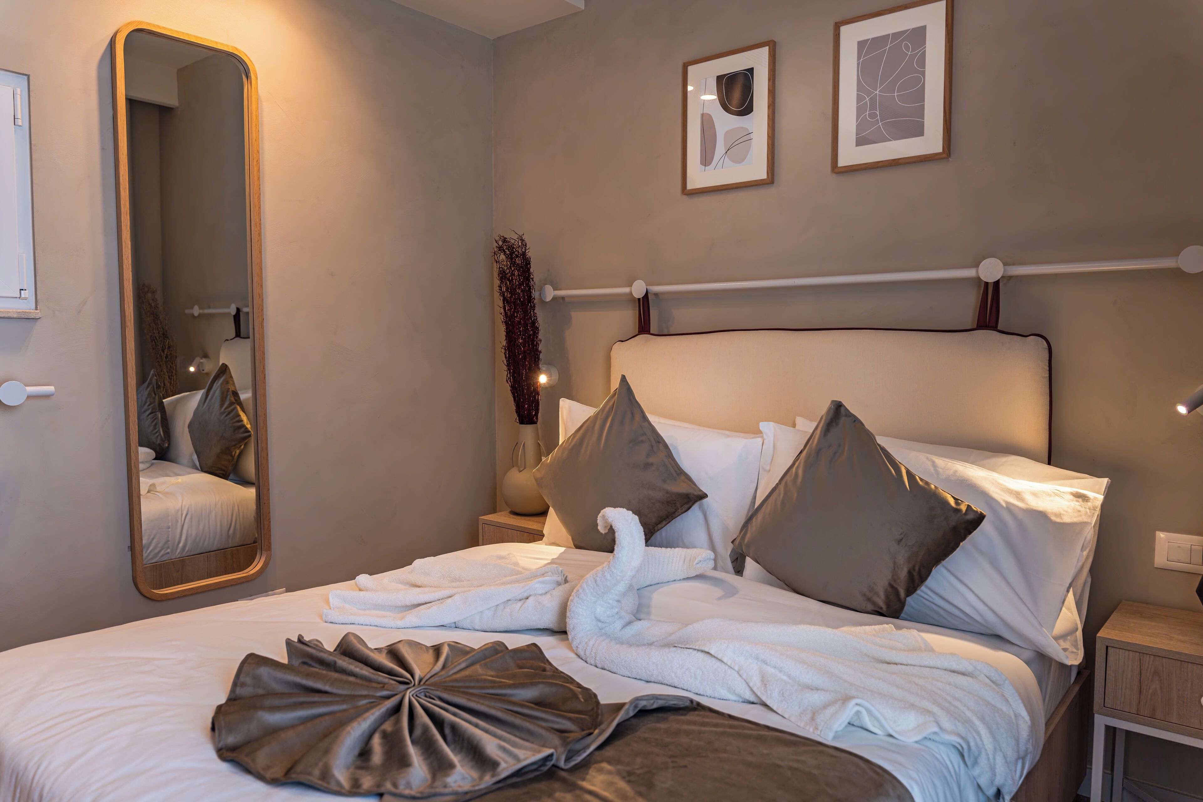 Photo - Travi Boutique By Holi