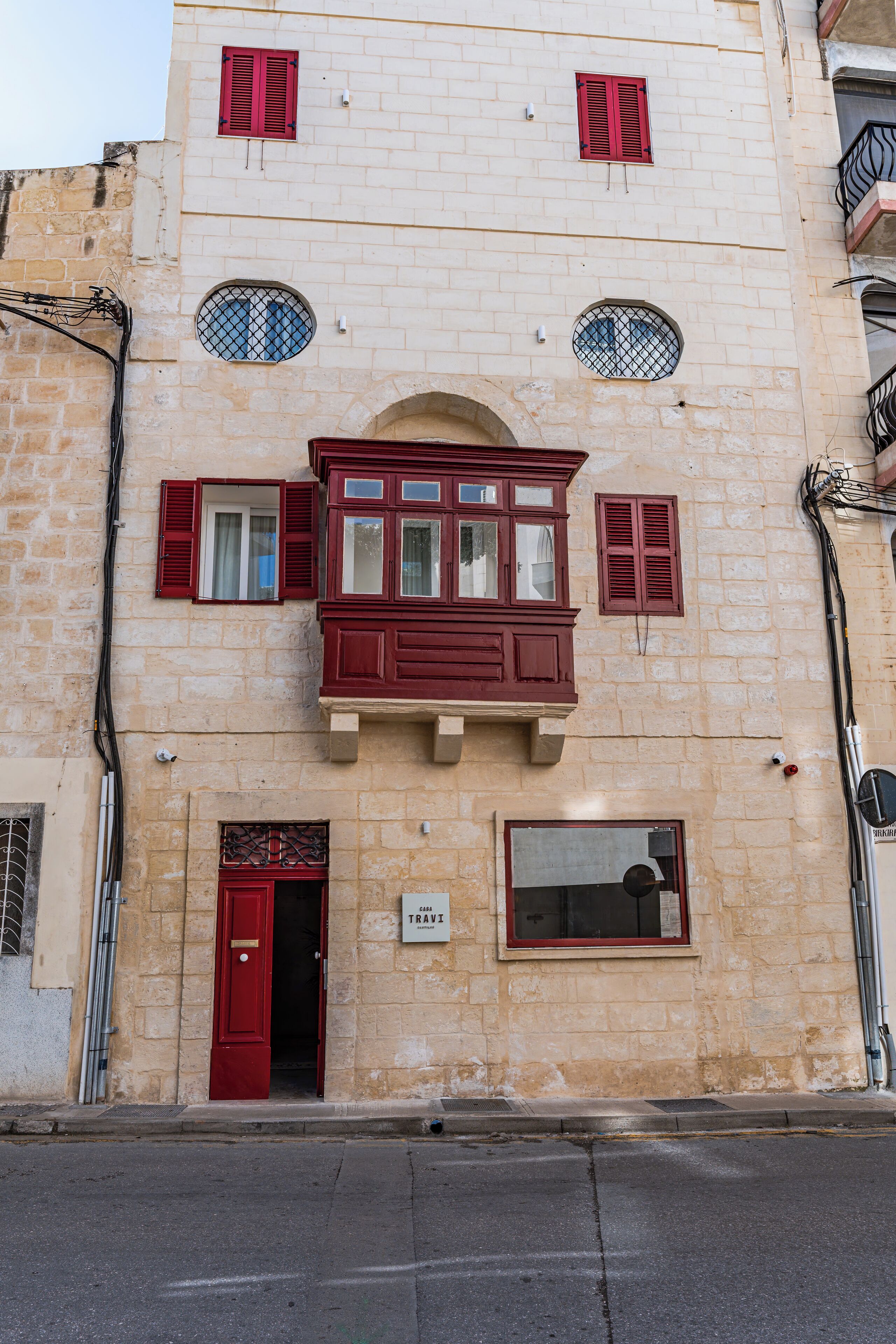 Photo - Travi Boutique By Holi