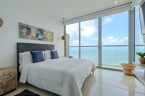 2 habitaciones, tabla de planchar con plancha, internet y ropa de cama 