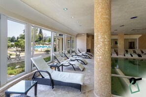 Sauna, bain à remous, hammam, soins corporels, enveloppements corporels