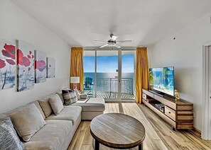 Apartment, Mehrere Betten (Aqua Resort 2003) | Wohnbereich