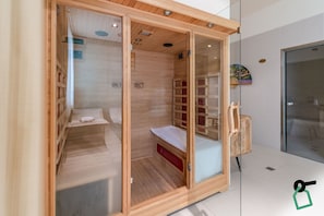 Badstue, boblebad og massasje