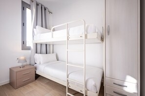 3 Schlafzimmer, Bügeleisen/Bügelbrett, kostenloses WLAN, Bettwäsche
