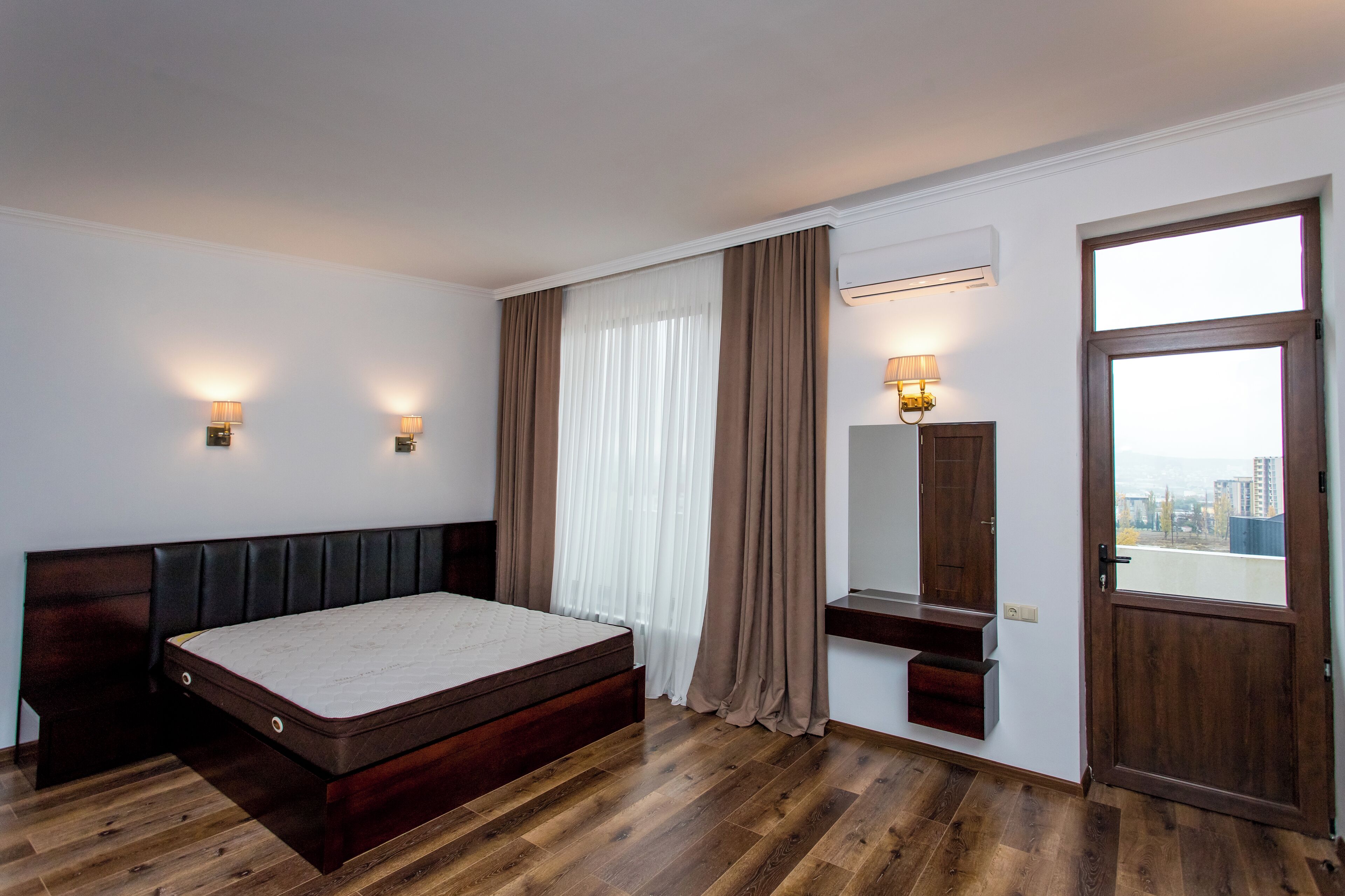 5 間睡房、熨斗/熨衫板、Wi-Fi、床單