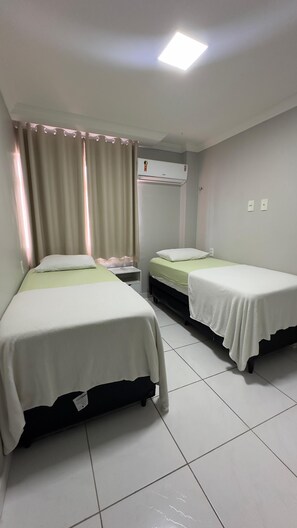 2 soverom, strykejern/-brett, wi-fi (inkludert) og sengetøy