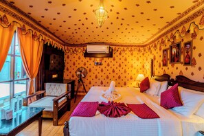 Tenda Premium, balkon | 1 kamar tidur, meja kerja, ruang kerja ramah laptop, dan Wi-Fi gratis