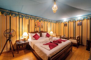 Luxury Tent, Balcony, Pool View