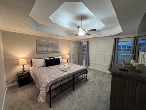 4 Schlafzimmer, Bügeleisen/Bügelbrett, kostenloses WLAN, Bettwäsche