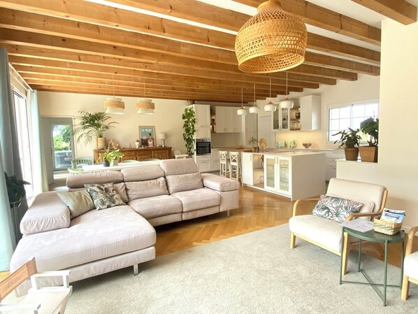 Living area - Air-conditioned villa with heated pool and Jacuzzi (Soustons)