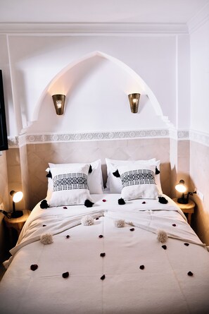 1 chambre, fer et planche Ă repasser, Wi-Fi, draps fournis