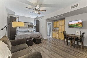 1 chambre, bureau, Wi-Fi, draps fournis