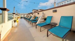 Terrace/patio - 1BR-1BA - Walk to Disneyland, Anaheim Convention, or Angles Stadium  (Anaheim)