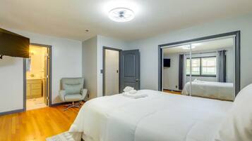 3 makuuhuonetta, silitysrauta/-lauta, Wi-Fi, vuodevaatteet