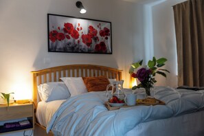Maison | 4 chambres, fer et planche à repasser, accès au Wi-Fi (inclus)