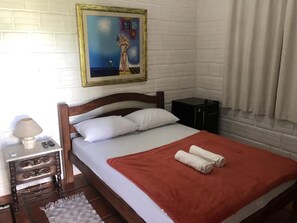 4 chambres, fer et planche Ă repasser, accĂšs au Wi-Fi (inclus)