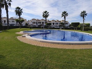 公寓 | 泳池 | 室內泳池