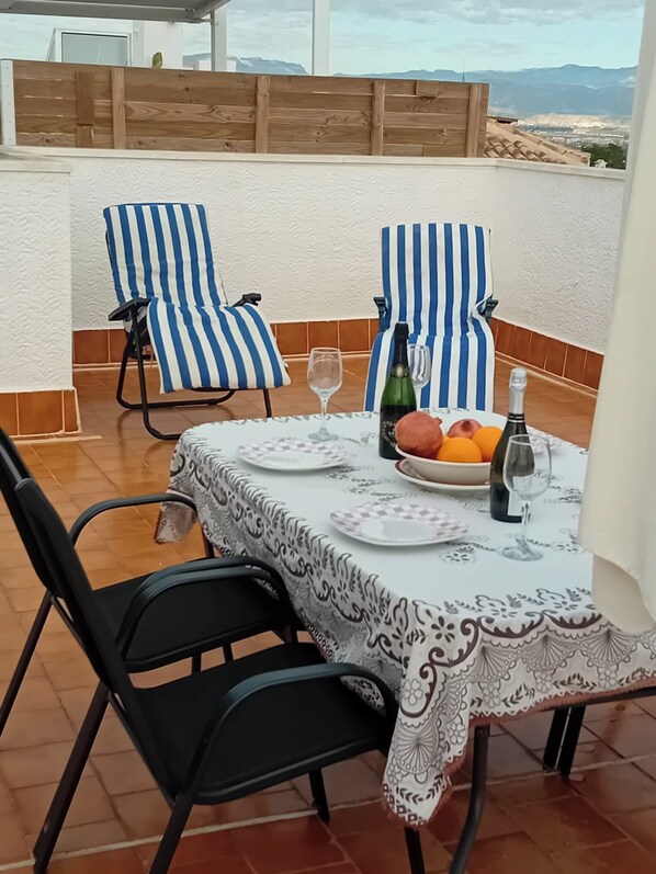 公寓 | 室外用餐