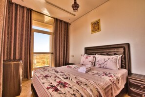 1 bedroom, free WiFi, bed sheets