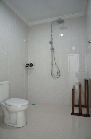 Towels, soap, toilet paper