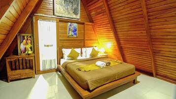 1 dormitorio, tabla de planchar con plancha, wifi y ropa de cama