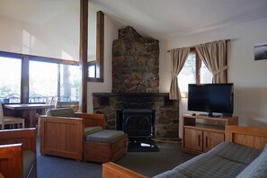 Smart TV, fireplace - Come stay at our four season resort! (Weare)