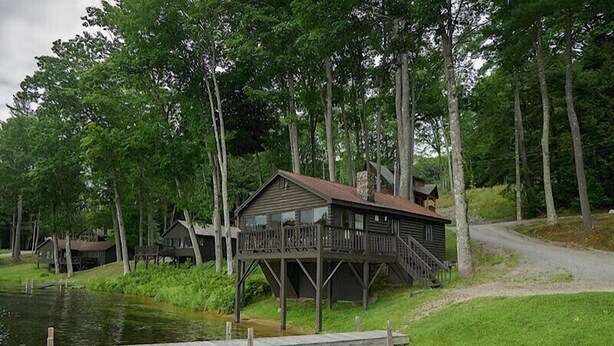 Exterior - Come stay at our four season resort! (Weare)