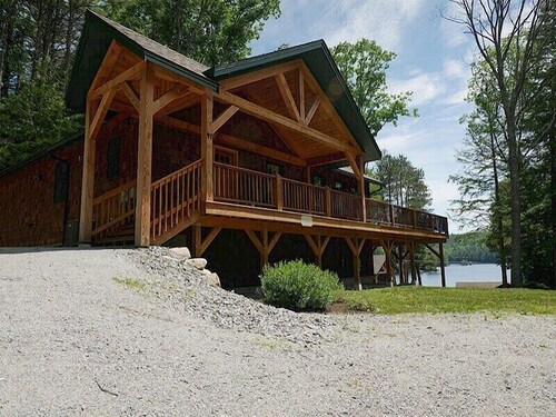 Come stay at our four season resort!