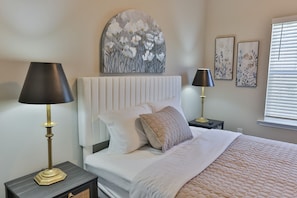 5 chambres, fer et planche à repasser, Wi-Fi gratuit, draps fournis