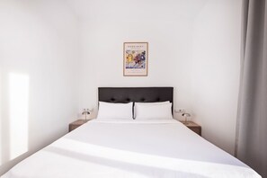 1 bedroom, iron/ironing board, free WiFi, bed sheets - Sweett | Symphonic Central Atico 2 (Barcelona)