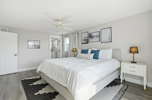 6 habitaciones, escritorio, tabla de planchar con plancha y wifi gratis