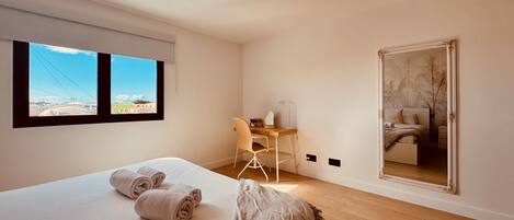 1 bedroom, iron/ironing board