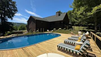 室外游泳池,恒温泳池