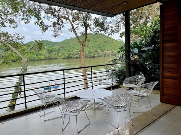 Apartamento superluxo | Sacada