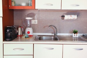 Fridge, microwave, oven, stovetop - Cathedral - Vista House easy parking (Palermo)