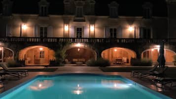 Front of property – evening/night