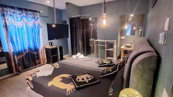 In-room safe, desk, laptop workspace, blackout drapes